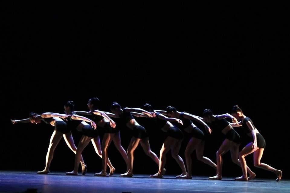 El Ballet de Monterrey, que entra a la era de Thiago Soares, trae una vibra distinta que fue disfrutada por los asistentes.