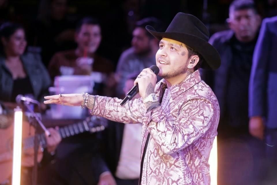 Los Latin American Music Awards (AMAs) le entregarán un premio especial a Christian Nodal para reconocer su meteórica y exitosa carrera musical.