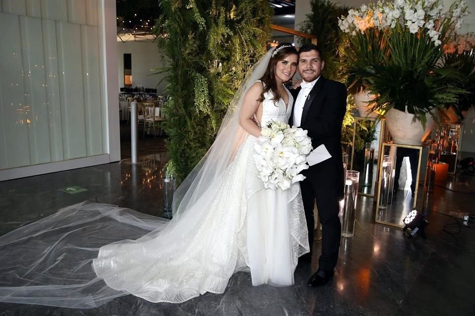 Daniela Espinoza Vargas y Hugo Lazcano Cantú