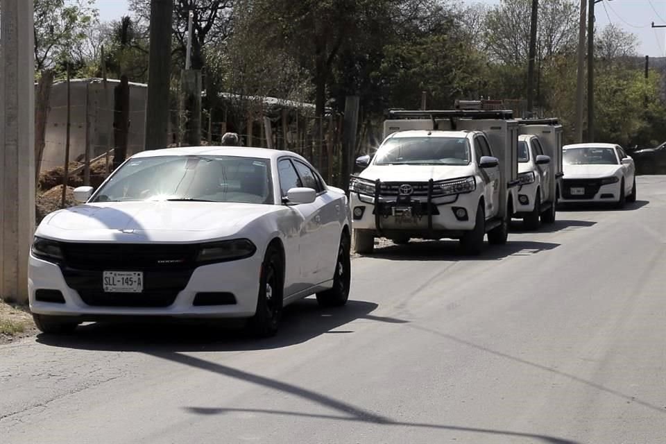 La Fiscalía General de Justicia catea el domicilio particular del ex Gobernador Jaime Rodríguez, en el Centro de García.