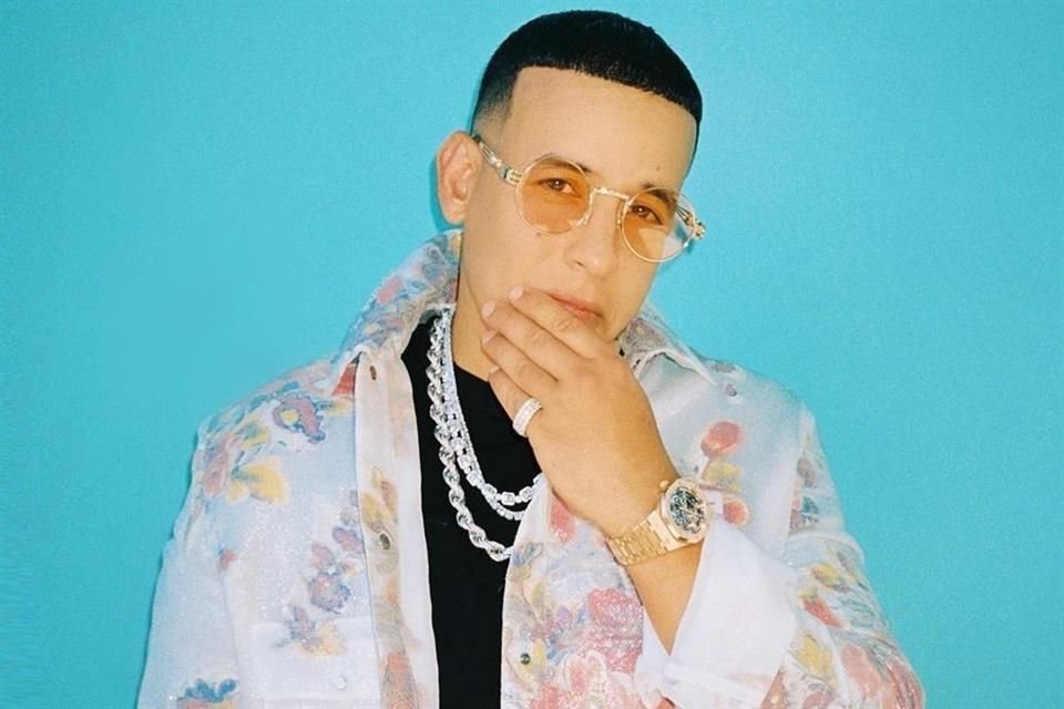 Daddy Yankee anunció su retiro de la música tras 32 años de carrera; se despedirá con nuevo álbum y gira de conciertos.