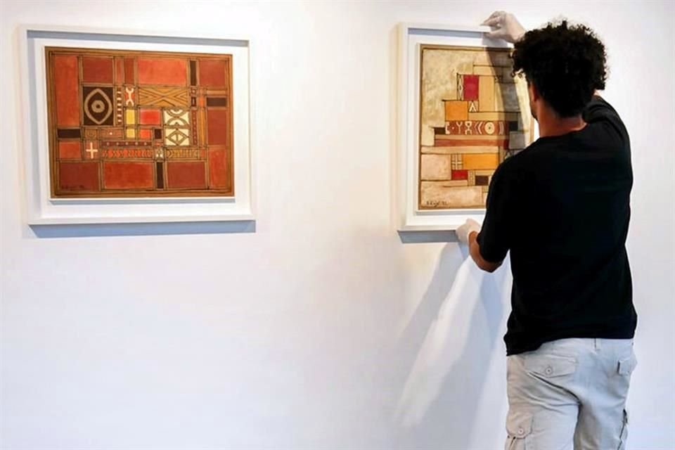 La exposición se titula 'Berta Luisi. No son molinos: Entre poética y estética'. En la foto, su montaje.