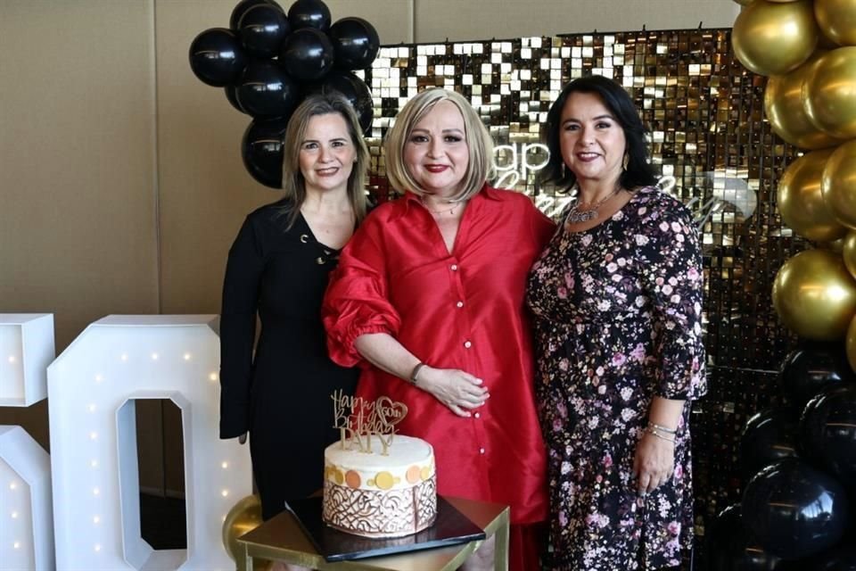 Sandra Treviño, Patricia López Flores y Norma Treviño