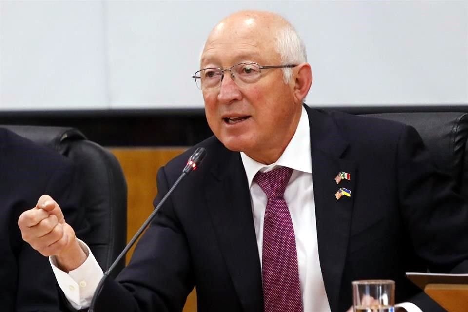 Ante diputados, el Embajador Ken Salazar dijo que la reforma eléctrica debe respetar contratos, porque sin confianza en México quedan en riesgo las inversiones.