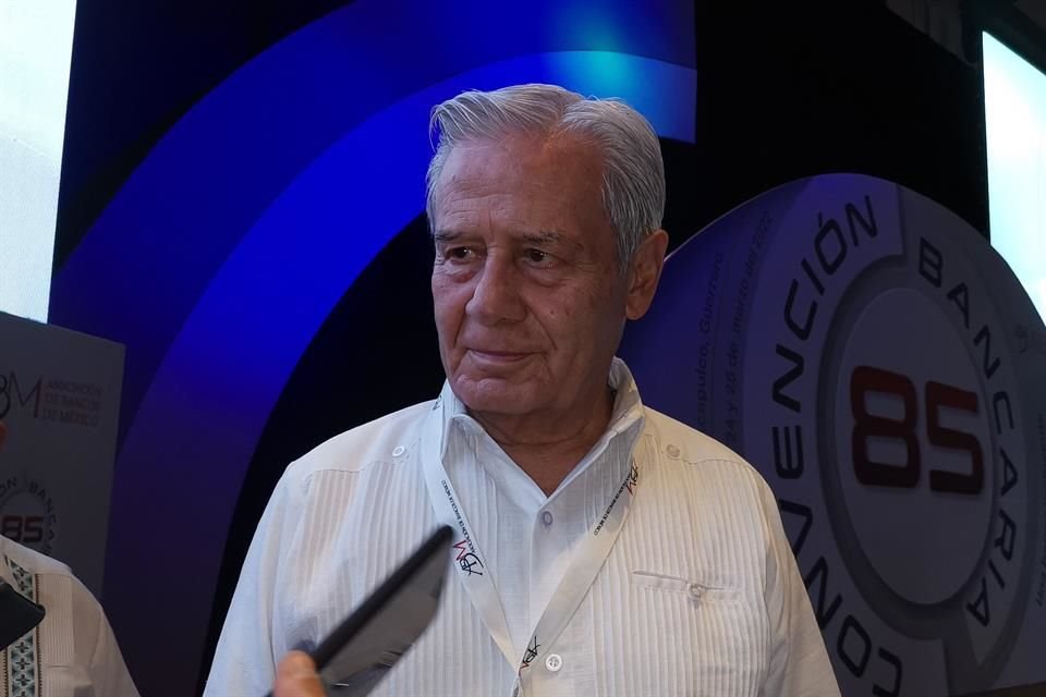 Jesús de la Fuente Rodríguez, presidente de la CNBV.