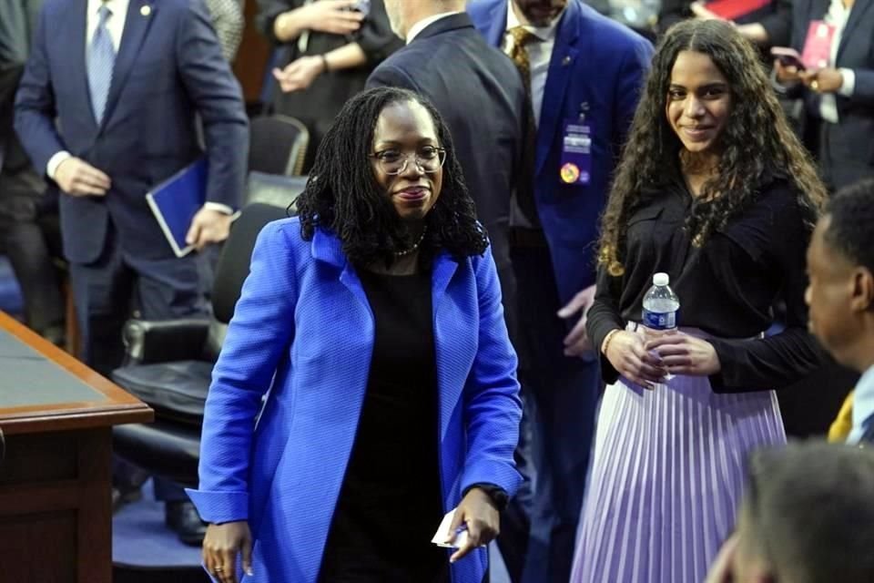 Ketanji Brown Jackson sería la primera mujer de raza negra en la Suprema Corte.