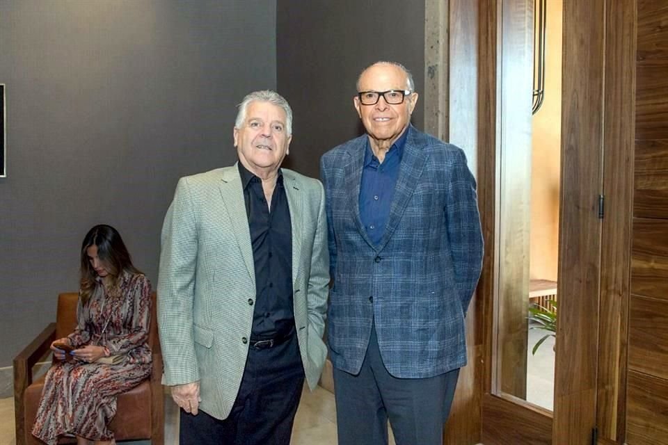 Alberto Martínez y José Gómez Cañibe.