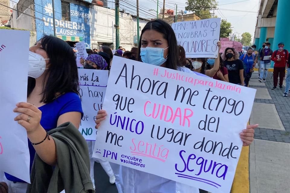 La movilización pacífica inició a las 14:00 horas, y partió de la estación del Metro Instituto Del Petróleo con rumbo a la Dirección General del IPN en Zacatenco, en la Alcaldía Gustavo A. Madero.