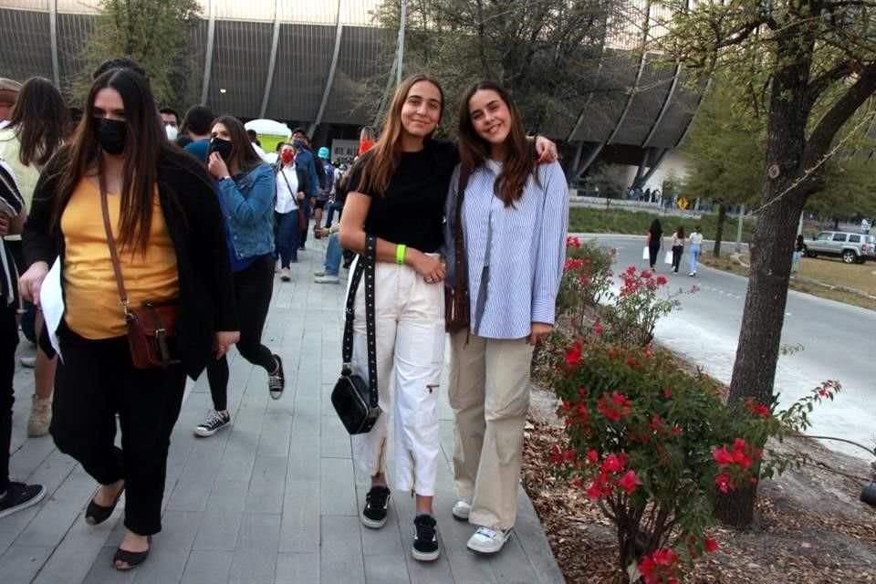 Natalia Gutiérrez y Andrea Gutiérrez