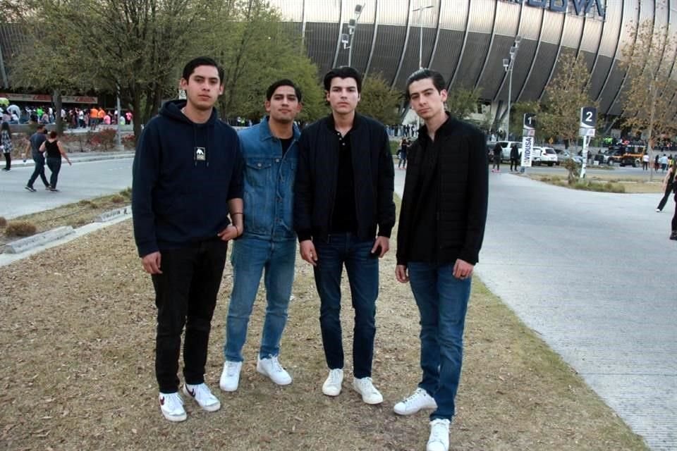 Eduardo Gutiérrez, Mario Rodríguez, Luis Tapia, Leonardo Rafael