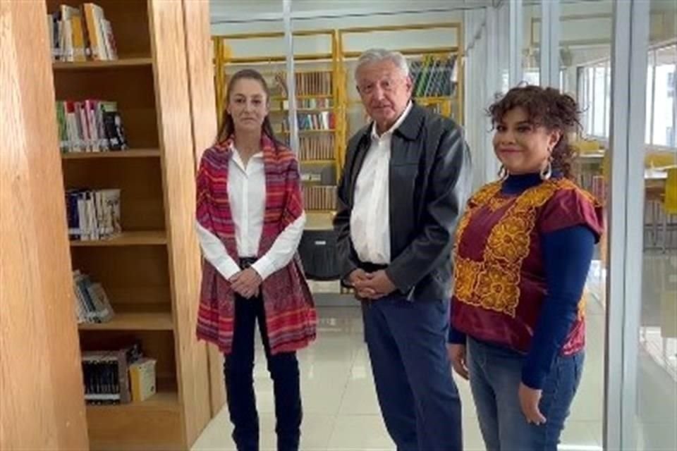 Sheinbaum, López Obrador y Brugada en la biblioteca de la Utopía Aculco.