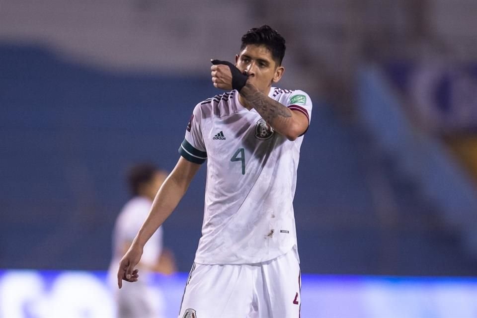 El 'Machín' apareció en un tiro de esquina para marcar el gol.