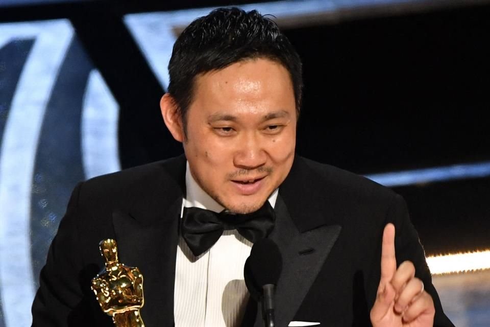 El director japonés Ryusuke Hamaguchi se llevó el Óscar a Mejor Película Internacional por 'Drive My Car'.