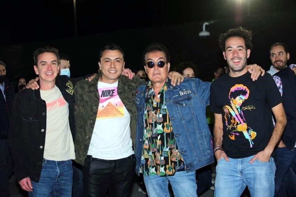 Joe Hinojosa, Miguel Ávila, Horacio Sáenz y Bruno Sáenz