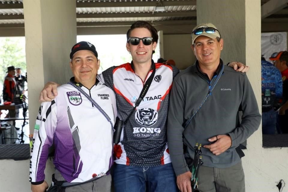 Francisco Flores, Javier Cantú y Armando de la Garza
