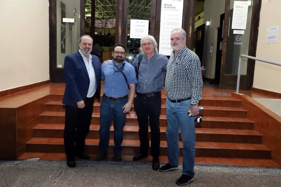 Roberto Gómez Junco, Alberto Barrera, Felipe Vielle y Pedro de Isla