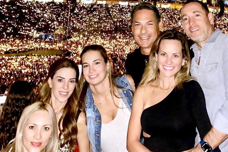 Karina Austria, Lily Garza, Marien Palacios, Adrián Villarreal, Sergio Imaz y Sandra Escamilla