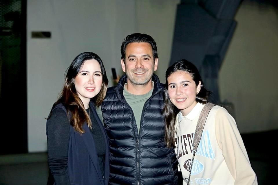 Lorena Rocher de Vergara, Jorge Vergara e Isabella Rocher