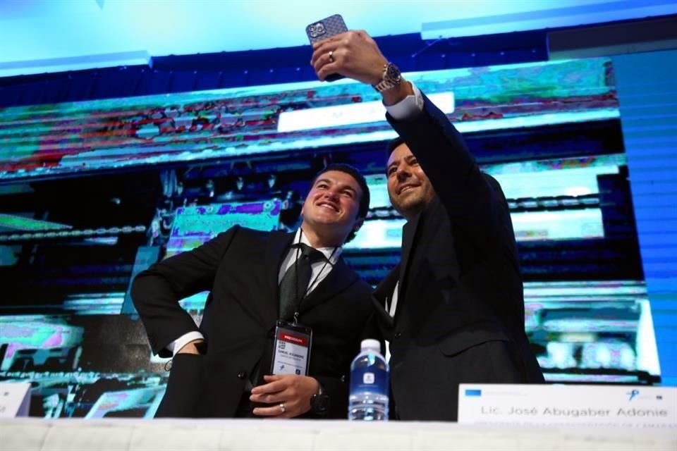 Samuel García en la Asamblea anual de Caintra.