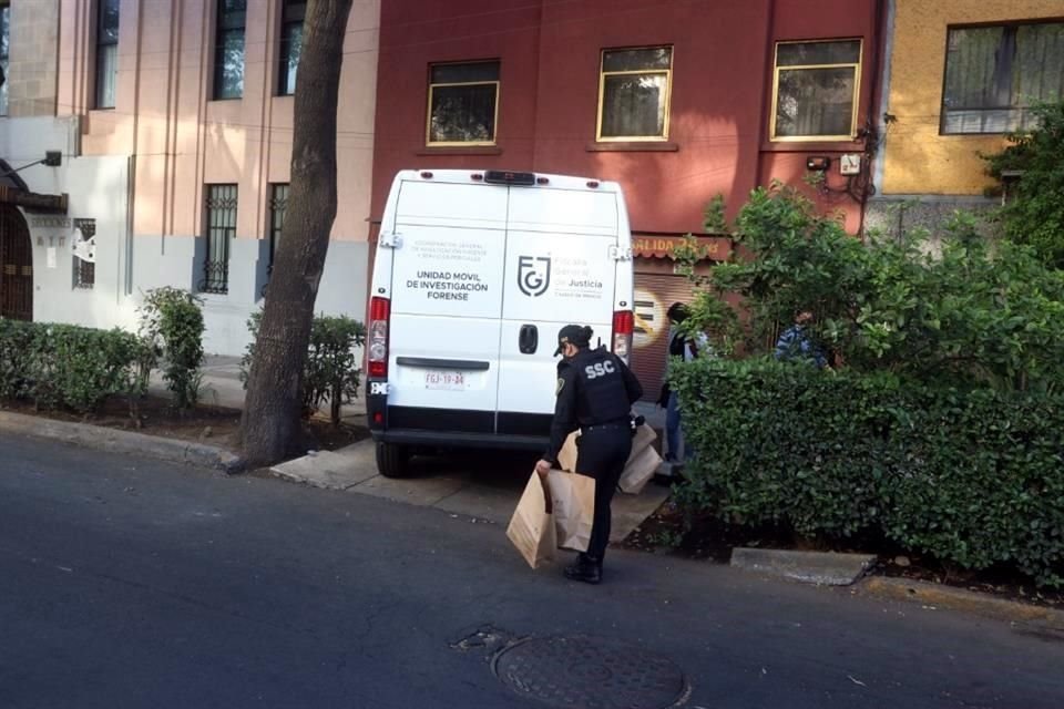 Con golpes y las piernas desnudas fue encontrado el cuerpo de una mujer al interior de un hotel en la Colonia Tabacalera.