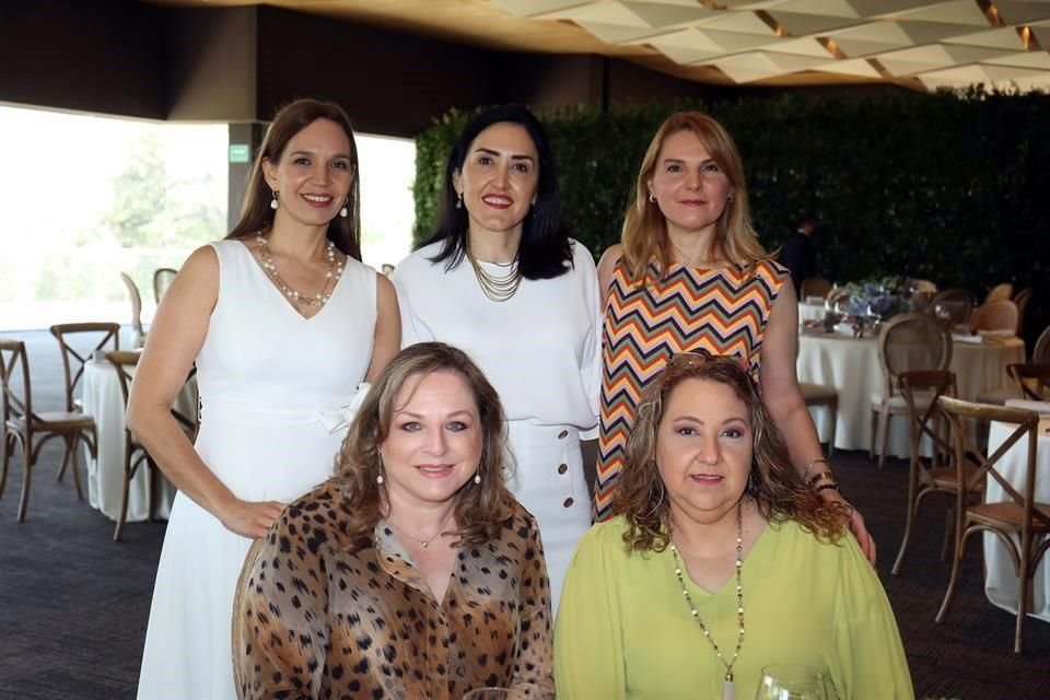 Laura Chapa, Yolanda Garza, Teté Gracia de Elizondo, Sandra Villarreal de Jaques y Lorena Cantú de González