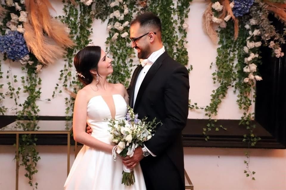 Gabriela Espinosa Meraz y Alejandro Peña Casillas