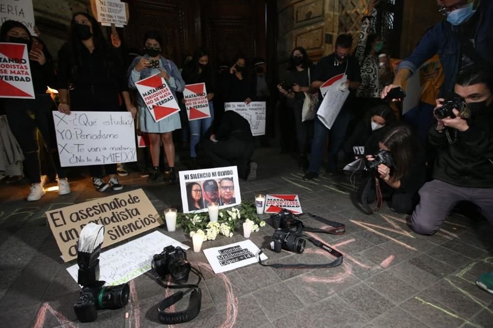 De los 1945 ataques a periodistas en los tres años del actual Gobierno han resultado asesinados 33 comunicadores, acusó CIDH.