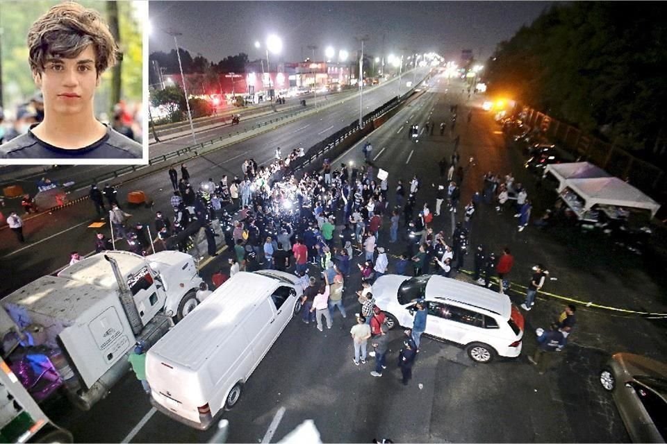 Familiares y amigos protestaron por la muerte de Hugo.