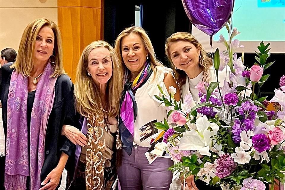 Sonia Marcos, Francis Williams, Catalina Farías y María del Carmen Esper