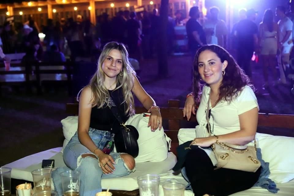 Cecilia Chapa y Mónica Montemayor