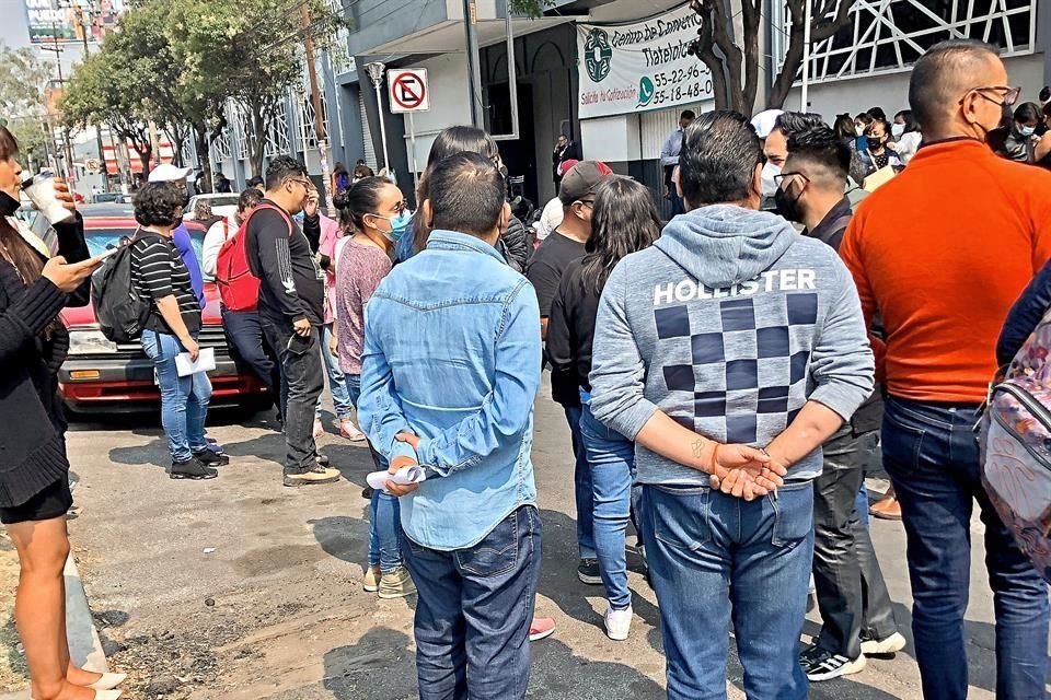 Los operadores llevaban planillas con domicilios de casillas y nombres, dirección y teléfonos con posibles votantes.