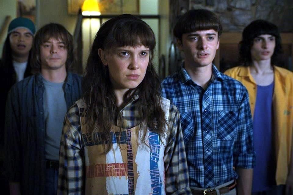 Lanza Netflix primer tráiler completo de la cuarta temporada de 'Stranger Things', mostrando un nuevo peligro para los protagonistas.