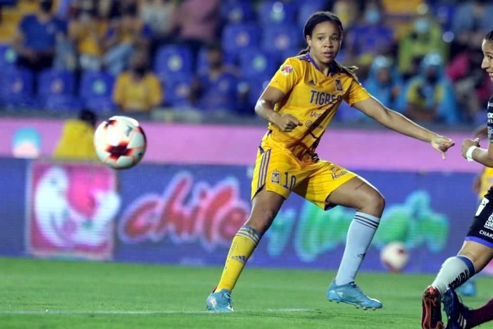 Tigres Femenil empata sin goles con Querétaro en el Universitario.