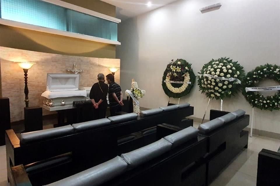 Los servicios funerarios de la activista Rosario Ibarra de Piedra, quien falleció hoy a los 95 años, iniciaron esta tarde en unas capillas del centro de Monterrey.