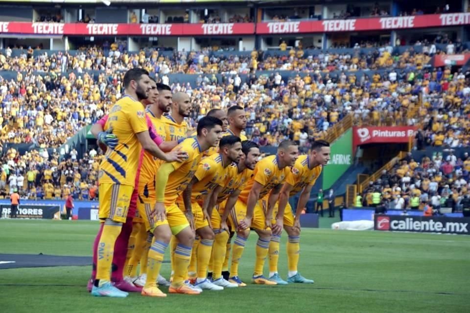 Tigres sufrió su segunda derrota en fila al caer 2-0 ante América.