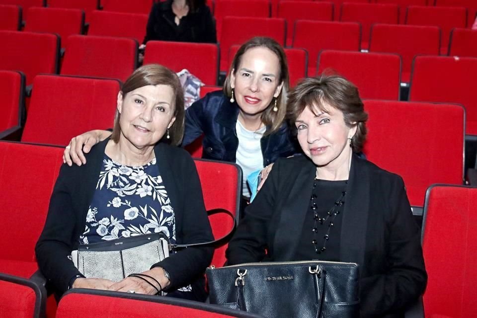 Blanca Fernández, Olga Cantú y Josefina Acosta