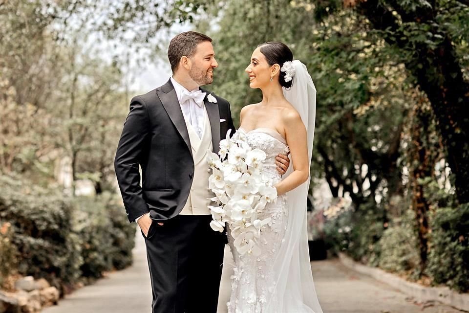 Carlos del Valle Sada y Andrea López Santos 