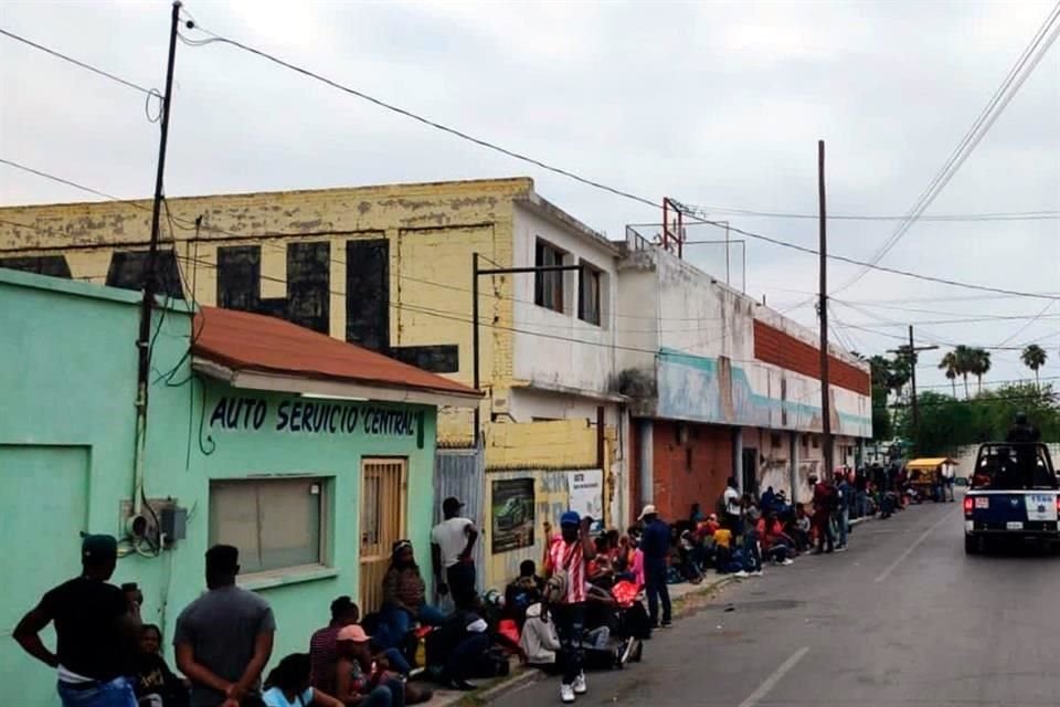 Una gran cantidad de migrantes provenientes de Haití han llegado a Nuevo Laredo.