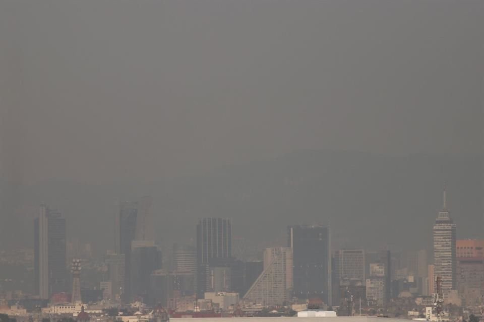 La Came informó que la contingencia ambiental declarada ayer se mantiene el día de hoy; condiciones climáticas impiden dispersión de ozono.