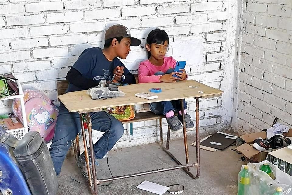 Estudiantes de la comunidad San Francisco de Berlanga, en Galeana han sido beneficiados.