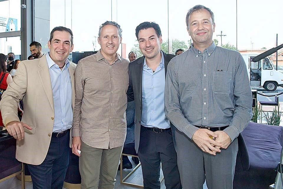 Eugenio Garza, Mario Zepeda, José Alfonso Rubio y Luis Ochoa.
