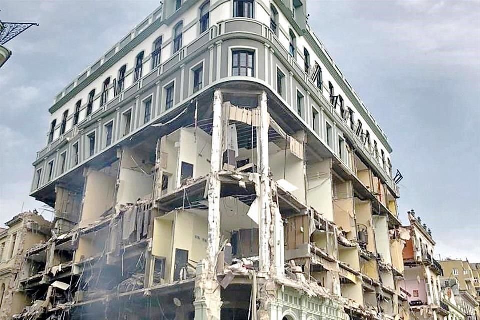 Una fuerte explosión sacudió a la capital cubana un día antes de la vista del Presidente López Obrador.