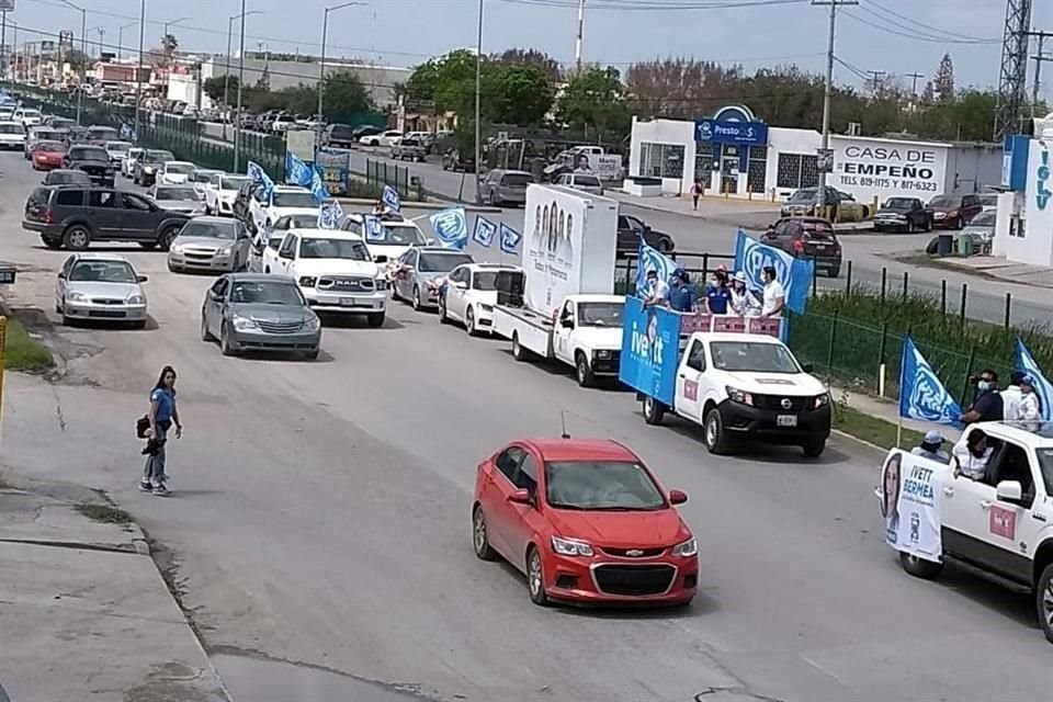 Las caravanas partieron alrededor de las 11:00 horas en municipios como Matamoros (foto) Ciudad Madero, Tampico y Reynosa, entre otros.