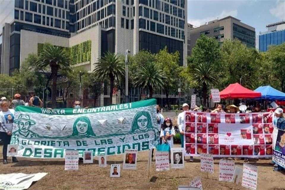 Familiares de personas desaparecidas renombraron la ex Glorieta de la Palma como Glorieta de los Desaparecidos; buscan espacio de encuentro.