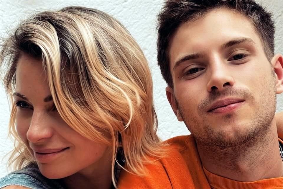 Ludwika Paleta (43 años) y Nico (22 años).