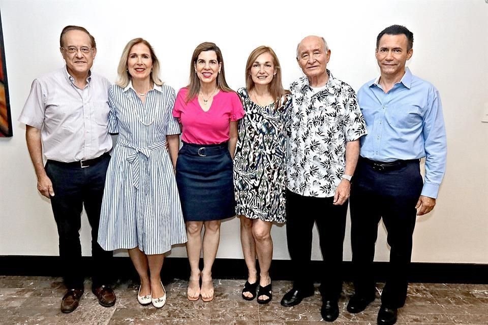 Manuel Ruiz Rodríguez, María Rosa Cantú de Ruiz, Maricarmen Treviño Rivero, Patricia Santos de la Torre, Salvador de la Torre y Renardo de León Pérez