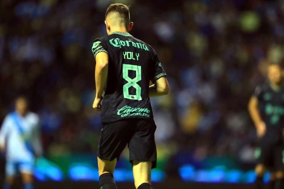 Los nombres de las mamás en las playeras del América.