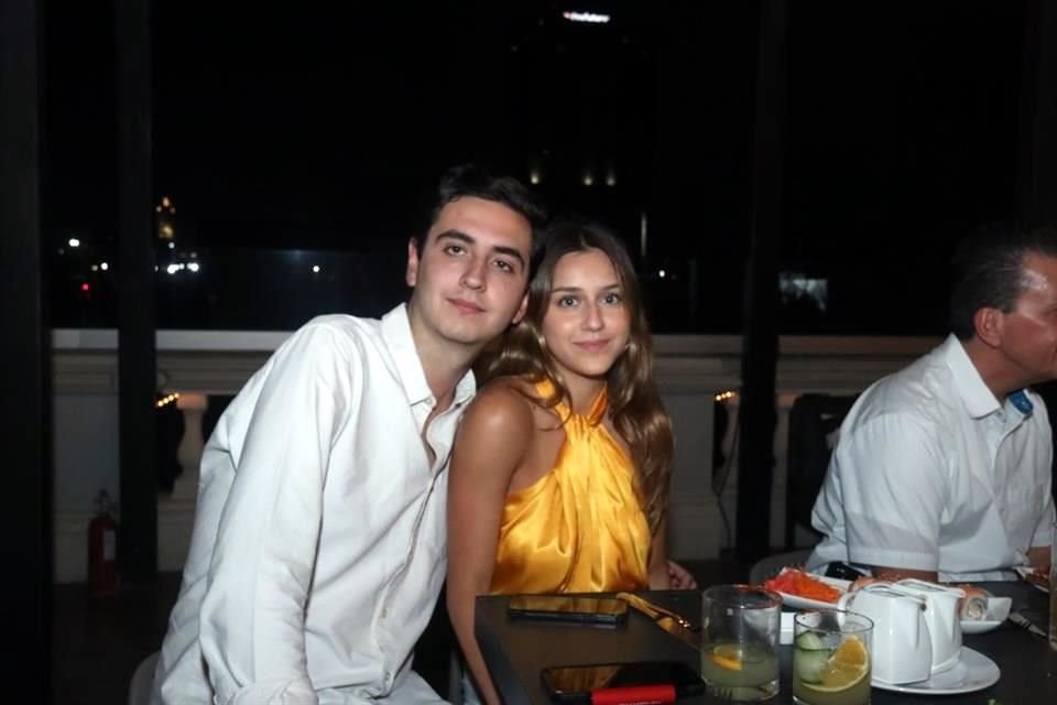 Marcelo Sauza y Paola Lozano