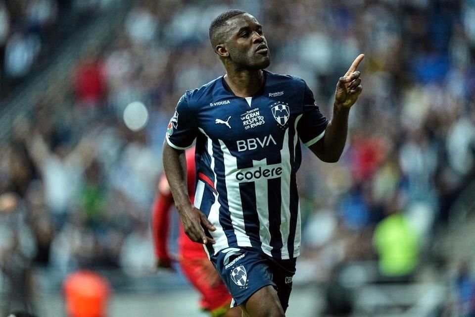 Joel Campbell podría seguir en Rayados, siempre y cuando el León acepte un nuevo préstamo.