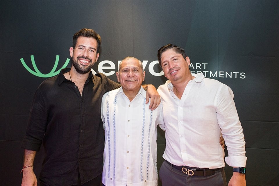 Alfredo Abimerhi Ayora, José Luis Valladares y Ángel Agustín Hadad Trujillo.